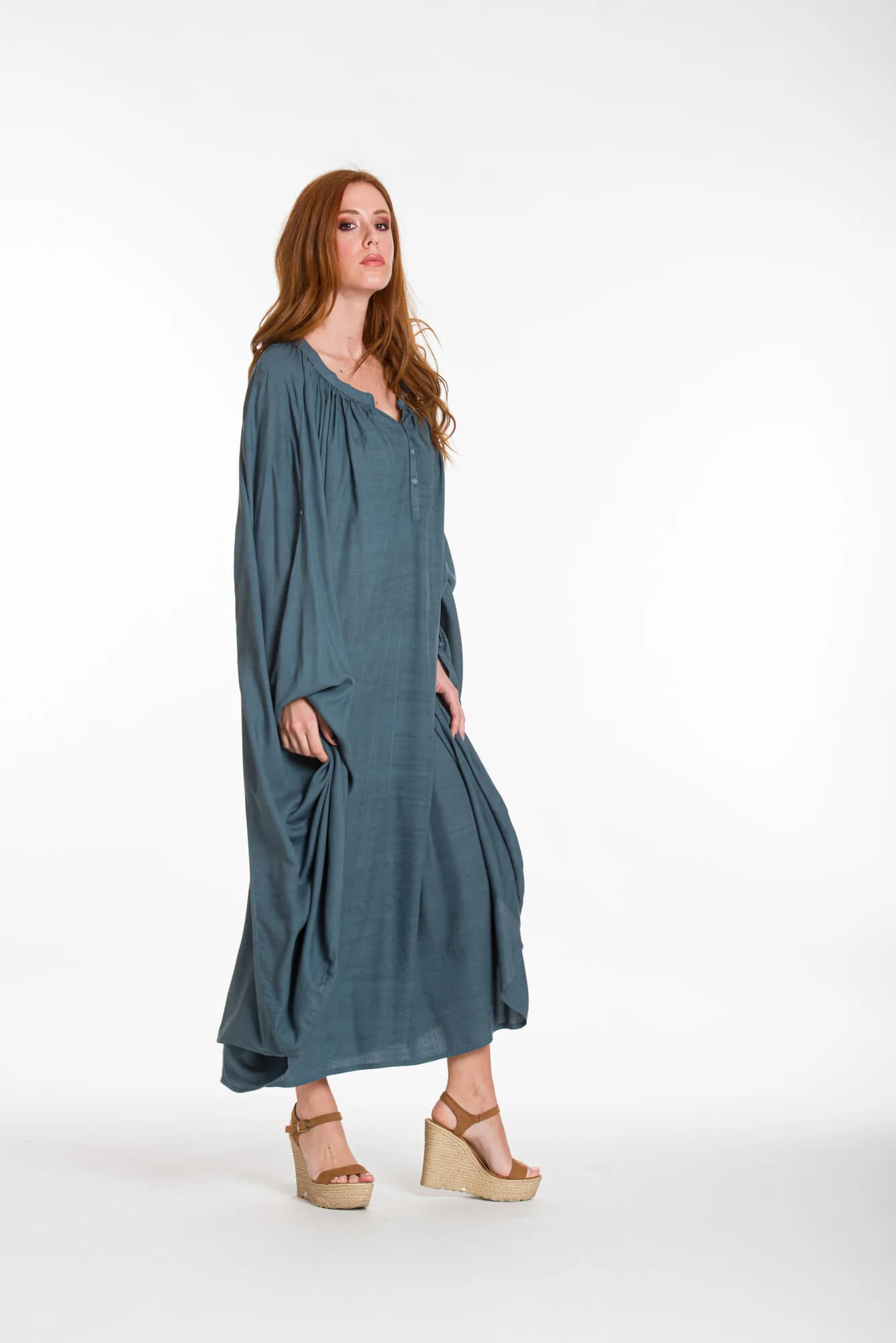 Καφτανι - πουκαμισοφορεμα oversize look με ρυθμιζομενα μανικια - Γκρί φόρεμα παραλίας από βισκόζ για καλοκαιρινές resort εμφανίσεις