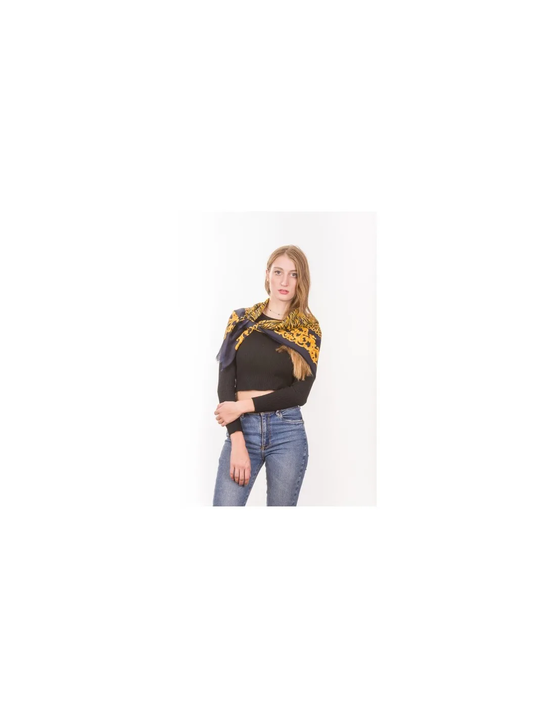 Μαντηλι τετραγωνο - Κίτρινο;Navy Blue resort wear προϊόν για καλοκαιρινές resort εμφανίσεις