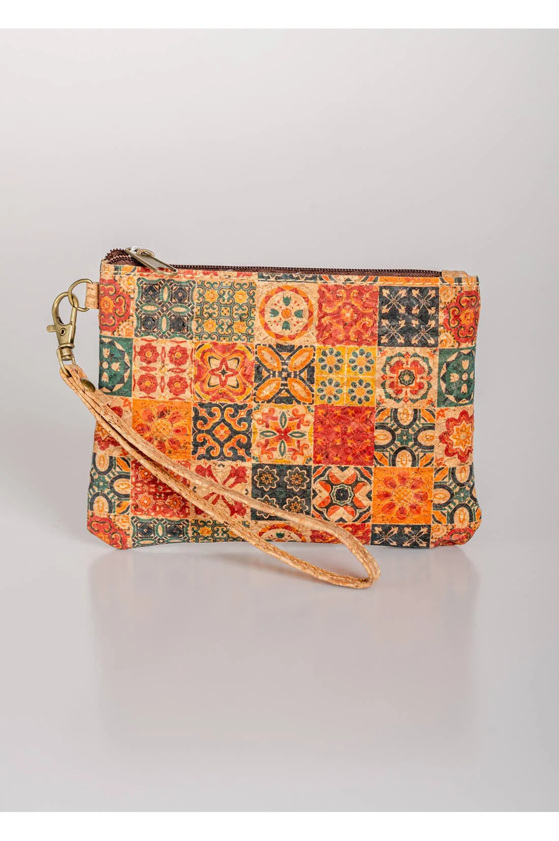 Τσαντακι μικρο καρπου - clutch - απο φελλο - Μπέζ τσάντα θαλάσσης για καλοκαιρινές resort εμφανίσεις