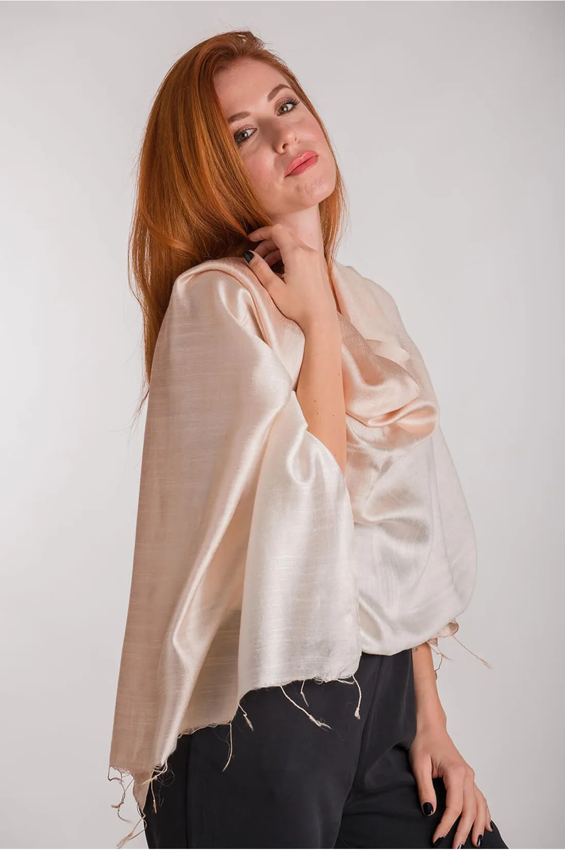 Πασμινα σαντουκ μεταξωτη ντεγκραντε - Nude resort wear προϊόν για καλοκαιρινές resort εμφανίσεις