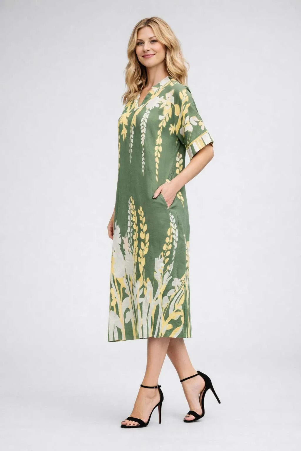 Πρασινο floral resort wear καφτάνι - φορεμα βισκοζ με κοντο μανικι - Πράσινο φόρεμα παραλίας από βαμβάκι για καλοκαιρινές resort εμφανίσεις
